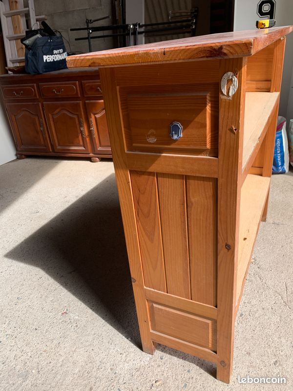 Bar (image 3)