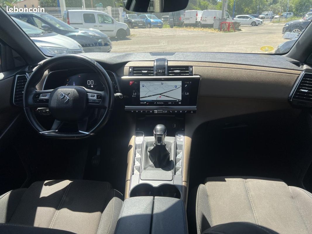 DS DS 7 CROSSBACK DS7 Crossback 1.5 BlueHDi - 130 So Chic DISTRIBUTION COMPLETE NEUVE (image 11)