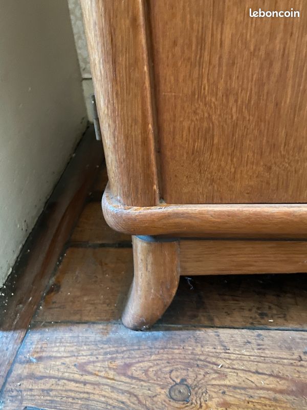 Armoire en chêne massif Vintage années 50 (image 3)