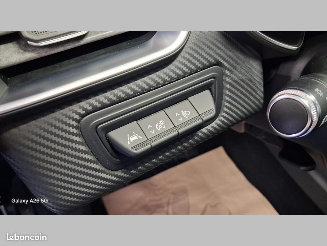 Renault Clio V E-Tech 140 RS Line (image 6)