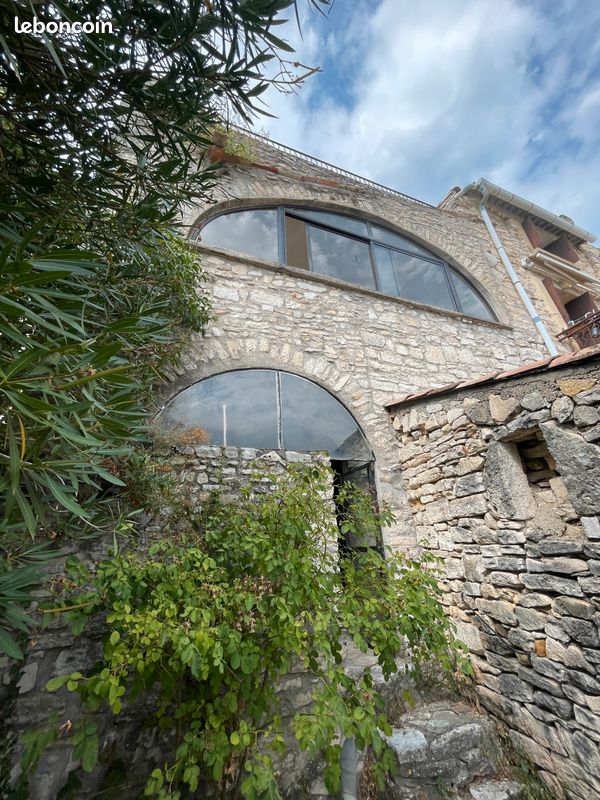 Maison 4 pièces 100 m² · à Vézénobres · 100 m² · 265 000 €