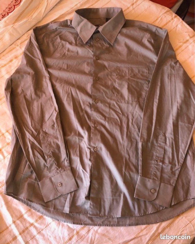 Chemise grise manches longues (image 1)