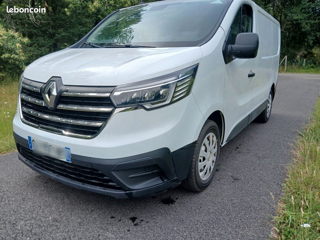 15.416ht Renault trafic 2.0Dci 130ch L1H1 2800kg Grand Confort (image 1)
