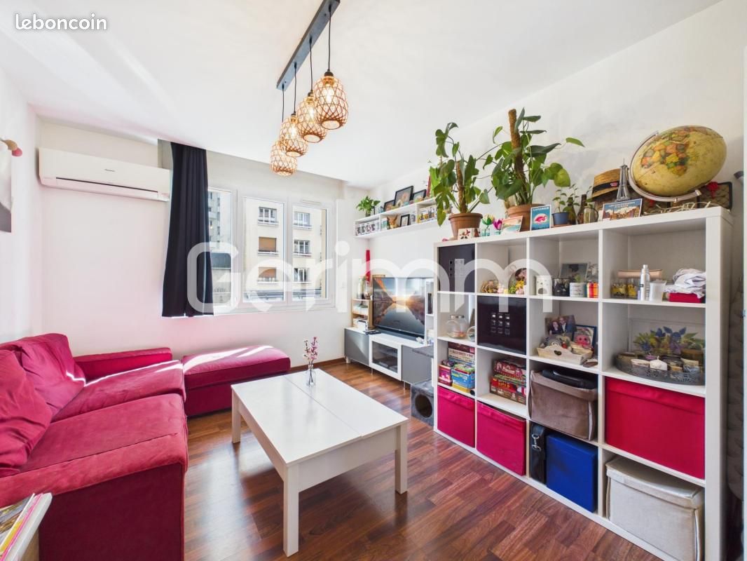 Appartement 3 pièces 53 m² · à Grenoble · 53 m² · 143 000 €