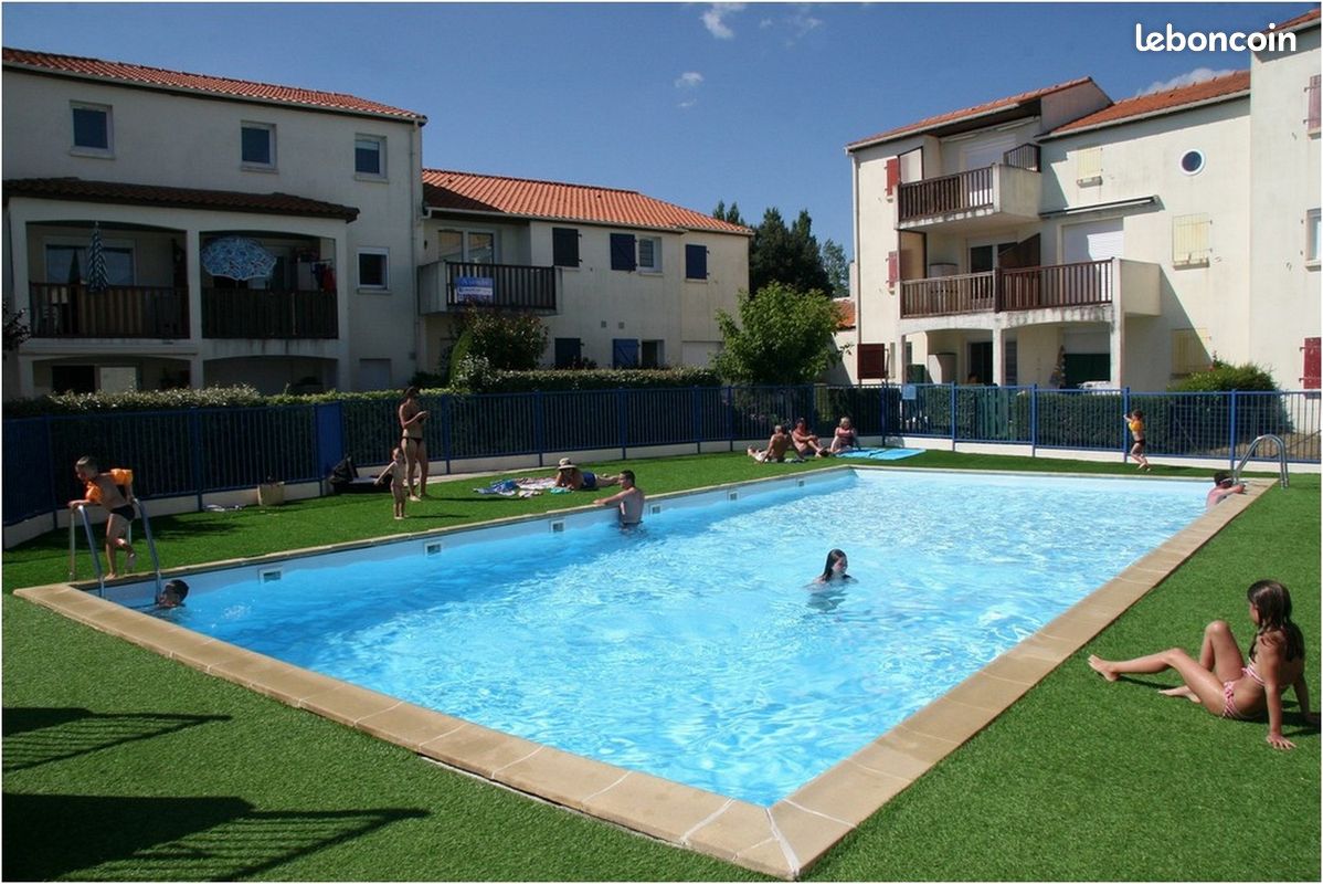 Dispo sem villa 3 chbres piscine ds residence proche commodites et plages sable (image 1)