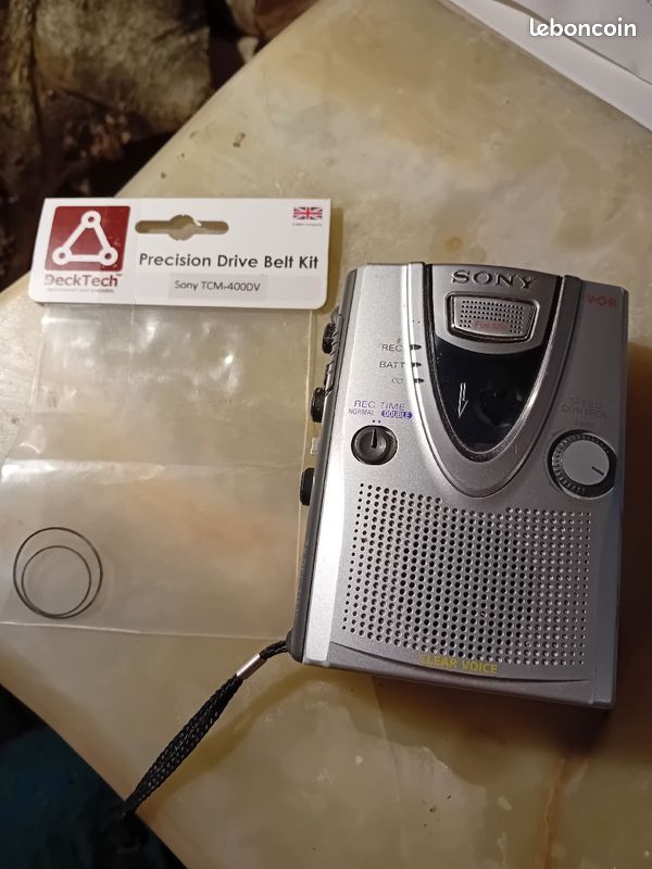 LECTEUR DE CASSETTE Sony Walkman DD Fonctionnement non confirmé Déchet