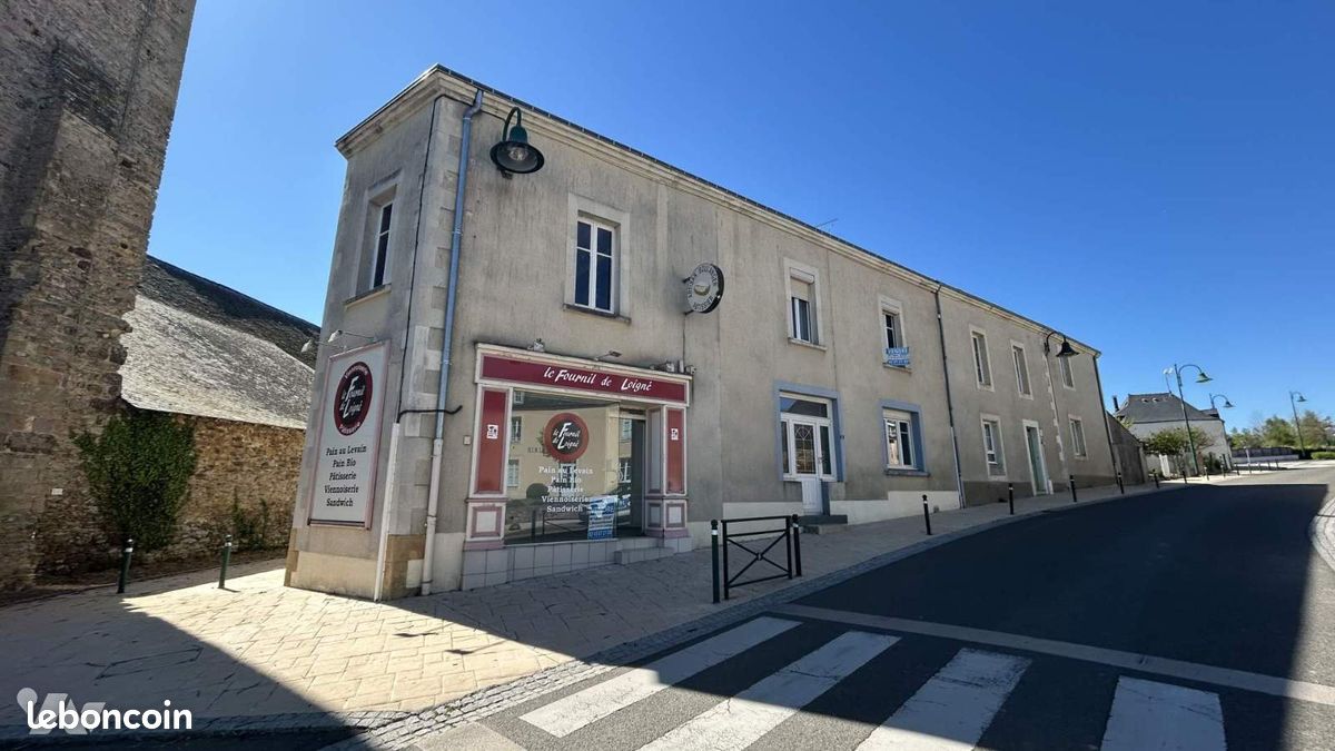 Maison 3 pièces 90 m² · à La Roche-Neuville · 90 m² · 64 500 €