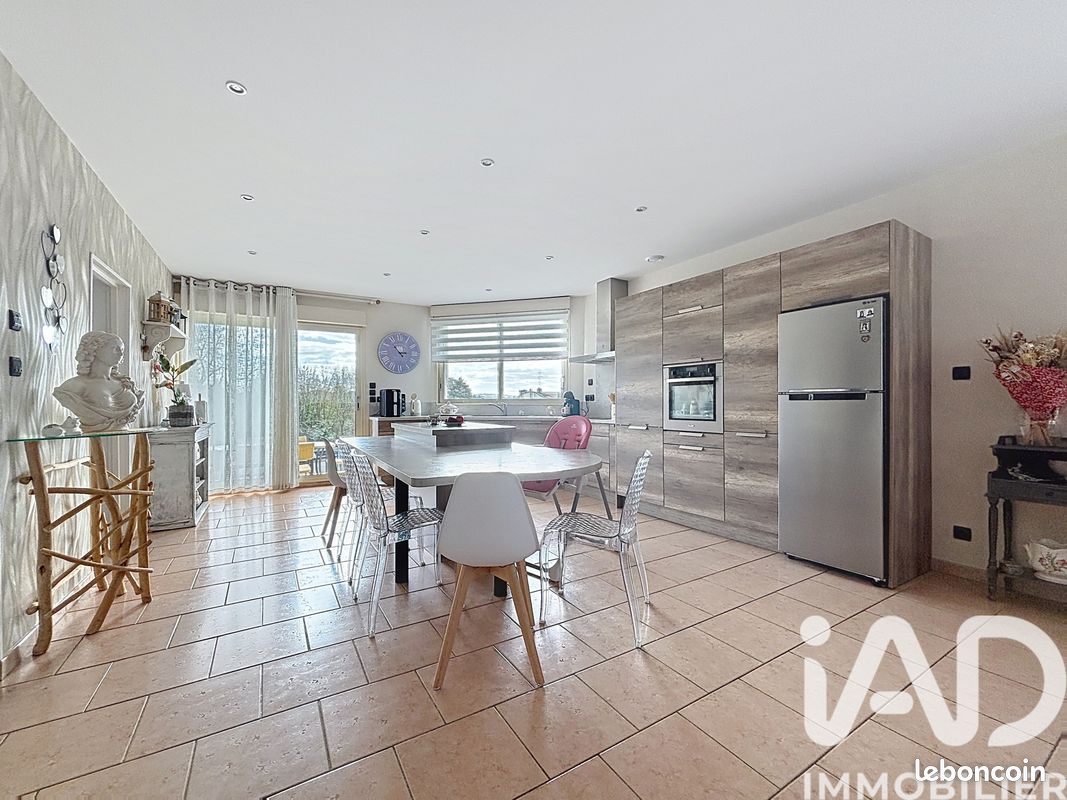Maison 5 pièces 157 m² · à Belleville-sur-Meuse · 157 m² · 288 000 €
