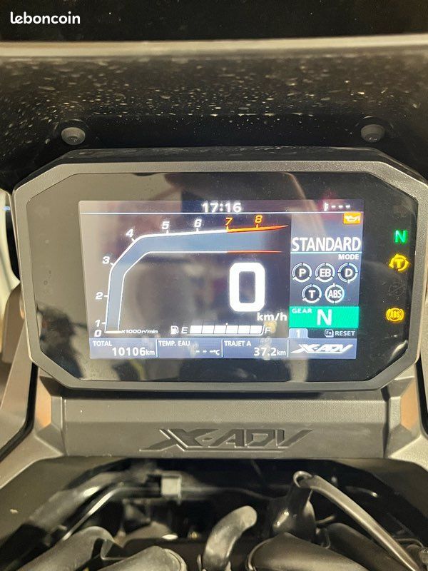 Honda xadv 750 (image 3)
