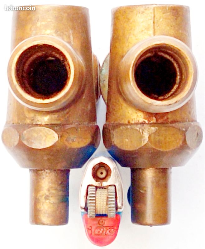 Paire de robinets gaz (image 1)