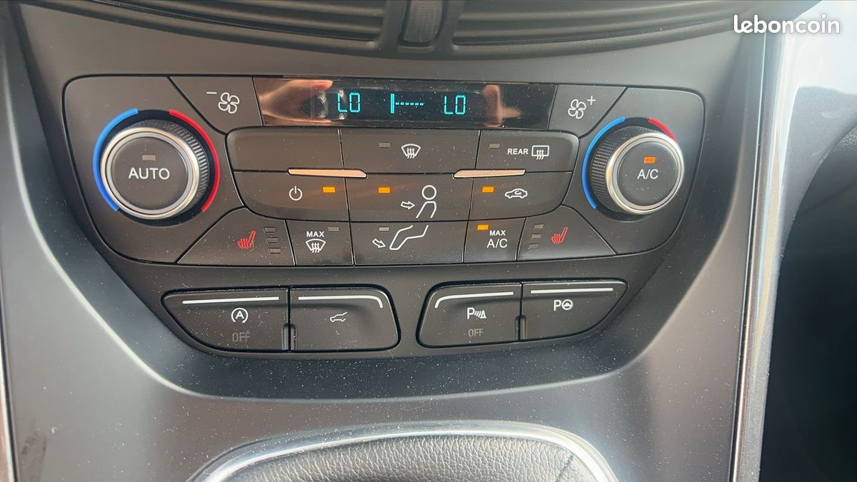 Ford Kuga 1.5 ECOBOOST 150 Vignale (image 25)