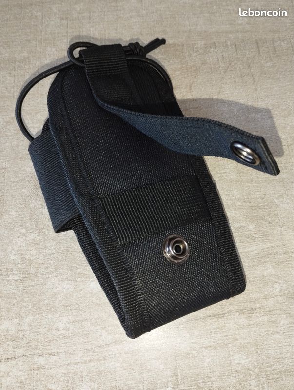 Porte radio tactique noir molle talkie walkie téléphone (image 7)