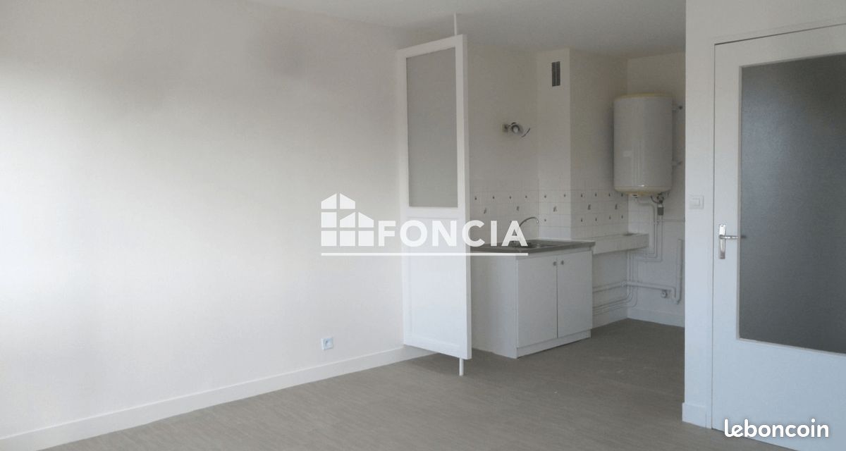 Appartement 1 pièce 28 m² · à Orléans · 28 m² · 454 €/mois