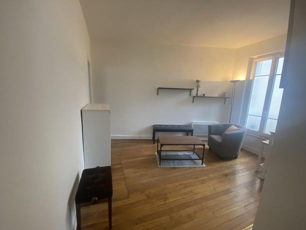 Appartement a louer  - 2 pièce(s) - 31 m2 - Surfyn