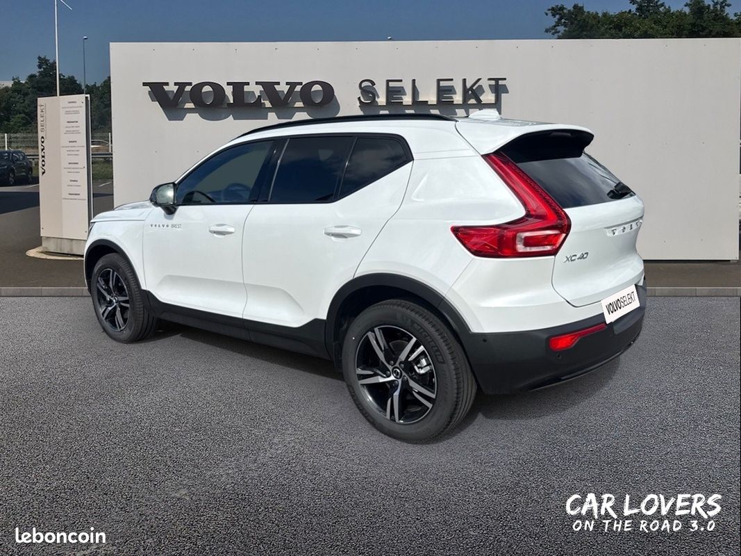 VOLVO XC40 B3 163 ch DCT7 Plus (image 3)