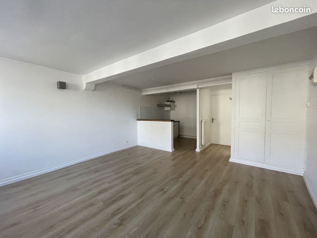 Appartement 3 pièces 57 m² · à Riom · 57 m² · 558 €