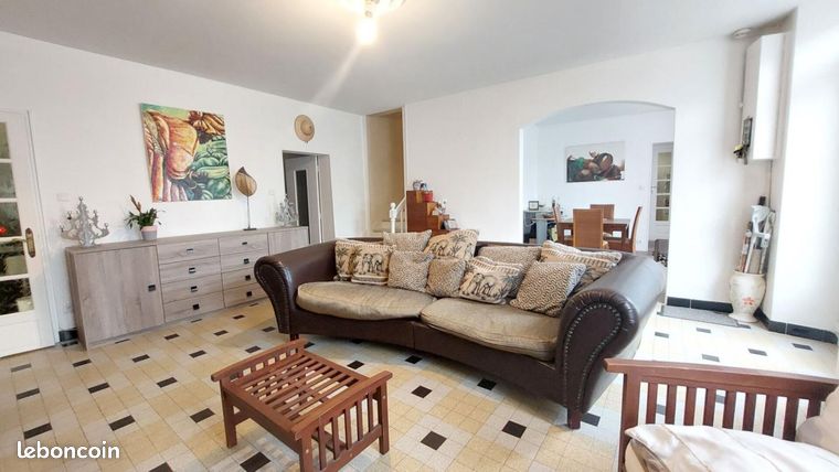 Maison 6 pièces 147 m²