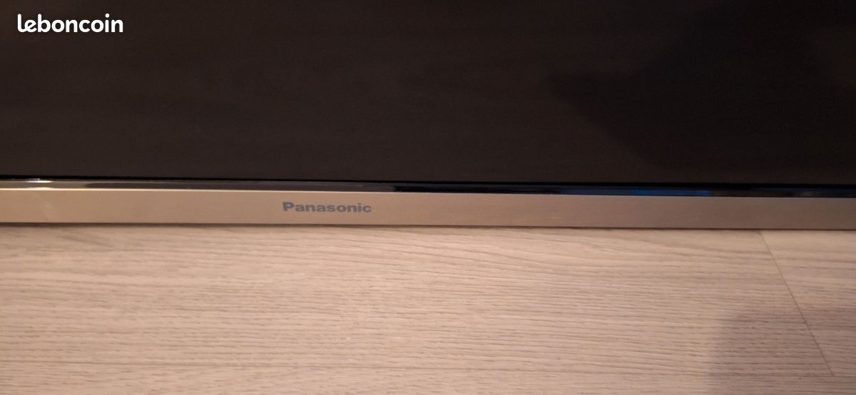 TV Panasonic HD + Support Mur/Bureau Ergotron - Parfait état
TV Panasonic HD + Support Mur/Bureau Ergotron - Parfait état
TV Panasonic HD + Support Mur/Bureau Ergotron - Parfait état (image 3)