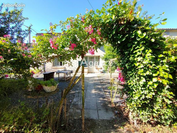 Maison 9 pièces 292 m²
