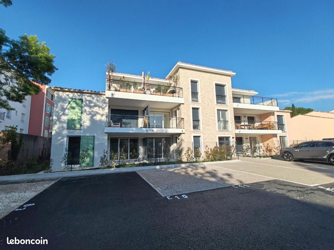Appartement 2 pièces 44 m² · à Cogolin · 44 m² · 820 €