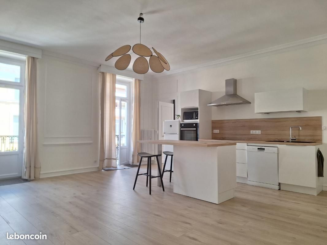 Appartement 3 pièces 82 m² · à Vichy · 82 m² · 1 150 €
