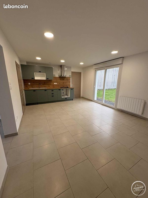 Appartement 2 pièces 87 m² · à Ardres · 87 m² · 735 €