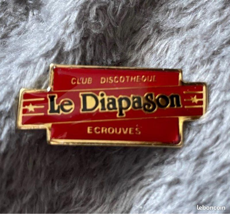 RARE PINS PIN'S - Idaho - Drapeau - Usa Flag - Ville Town - Blason EUR