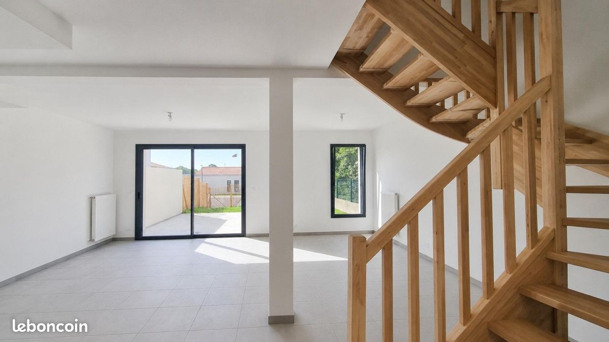 Maison 4 pièces 85 m² · à Sainte-Flaive-des-Loups · 85 m² · 248 000 €