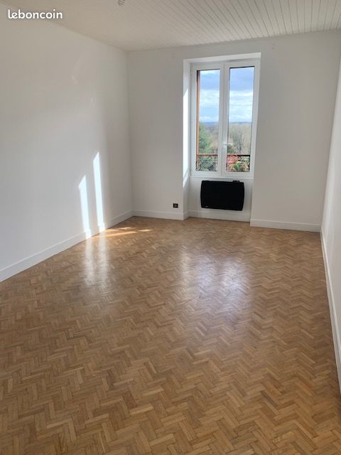 Appartement 3 pièces 60 m² · à Le Mesnil-le-Roi · 60 m² · 1 064 €/mois