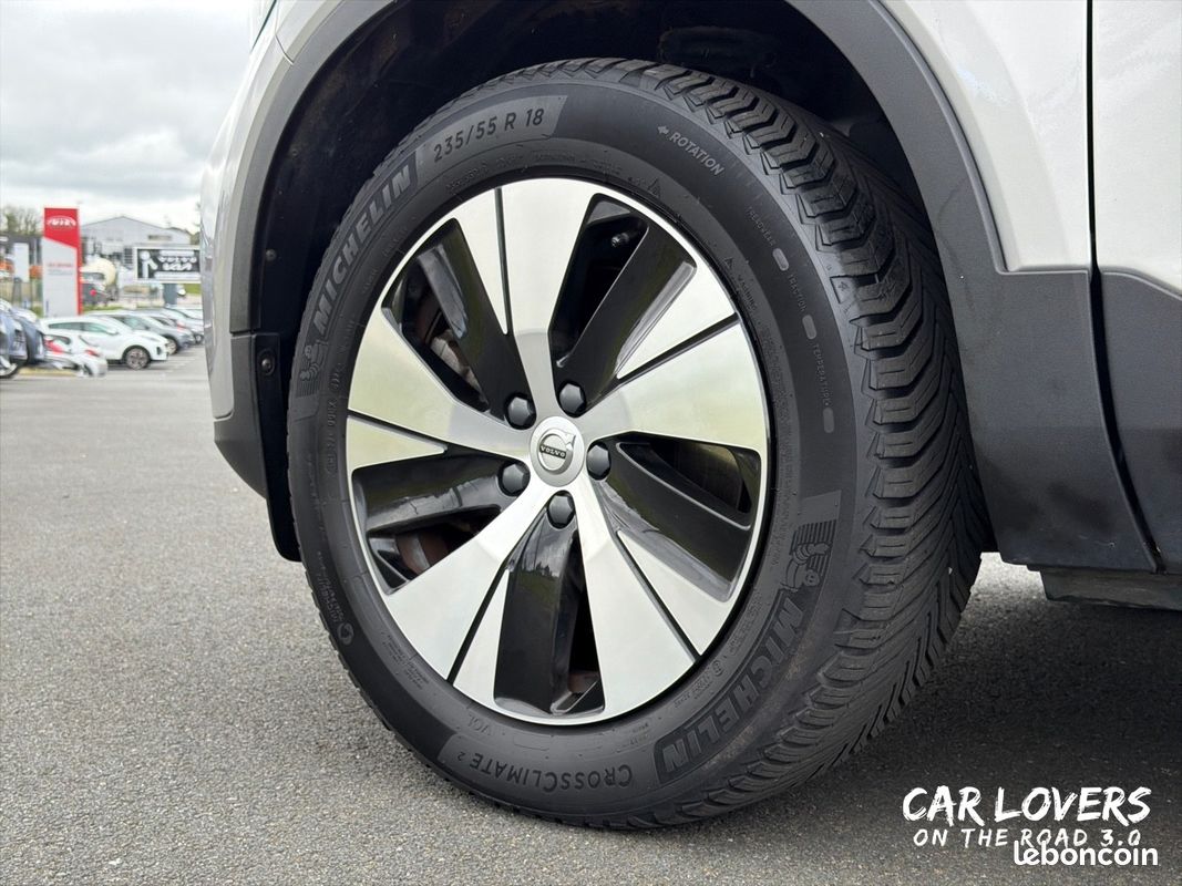 VOLVO XC40 T4 Recharge 129+82 ch DCT7 Plus (image 9)