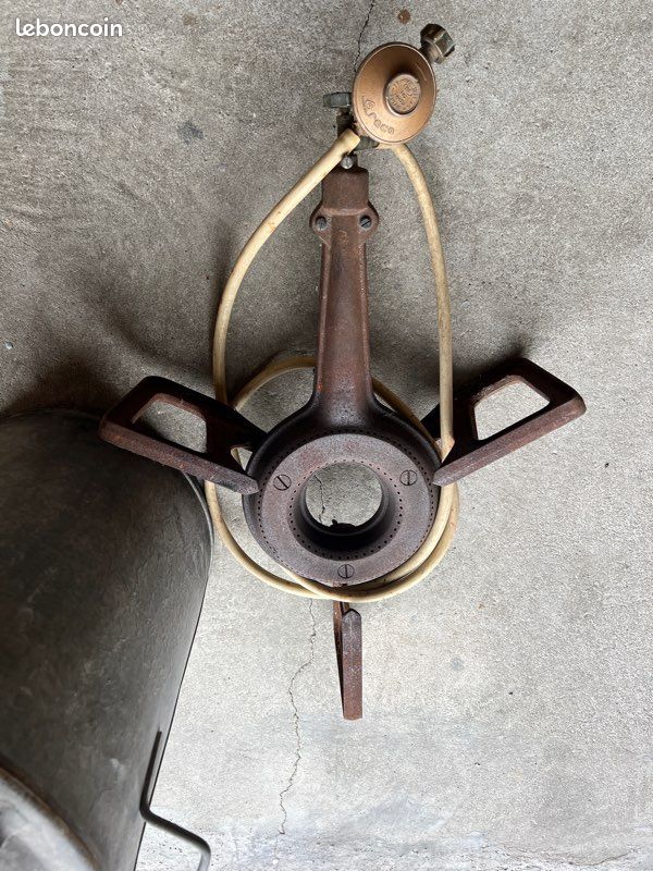 Trépied gaz et stérilisateur (image 1)
