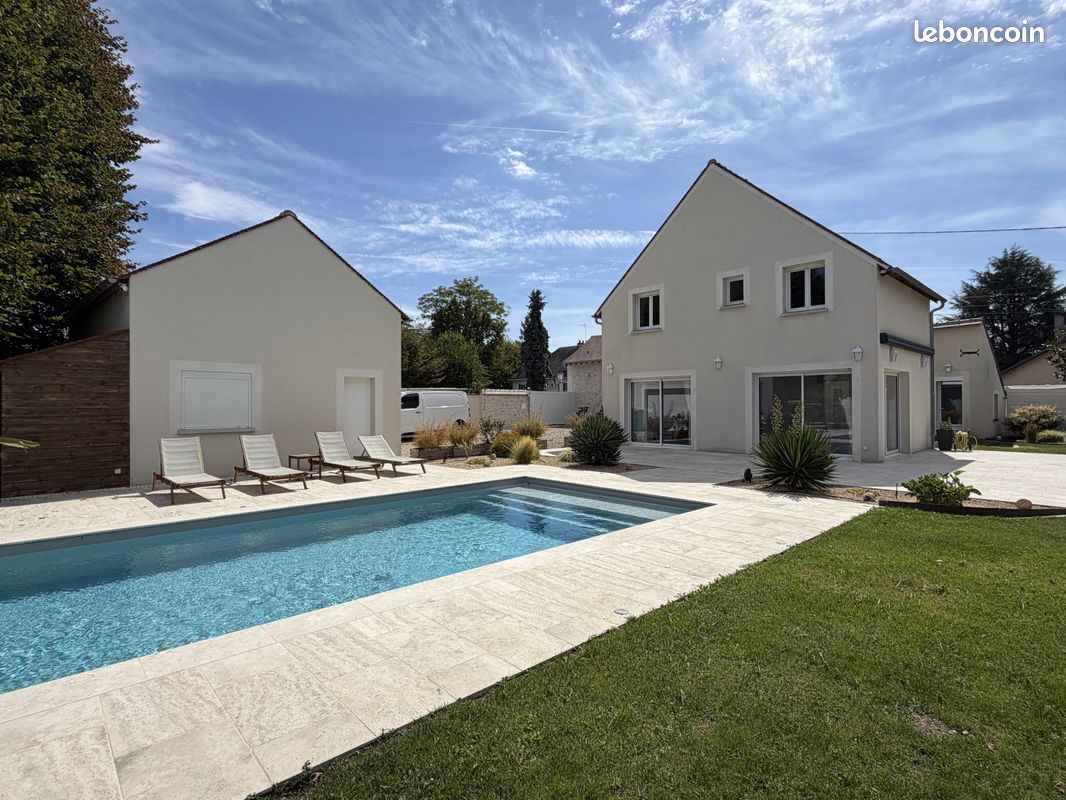 Maison 7 pièces 170 m² · à Saint-Pryvé-Saint-Mesmin · 170 m² · 588 000 €