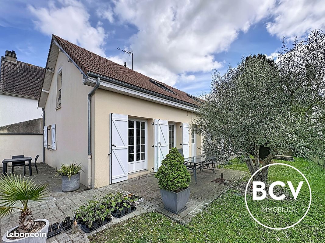 Maison 6 pièces 155 m² · à Chartres · 155 m² · 349 000 €