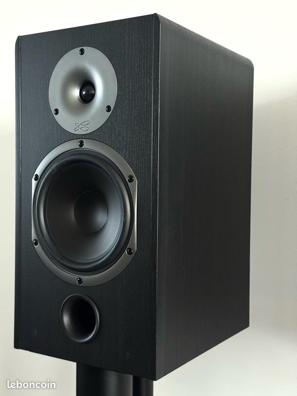 Amplificateur Denon DRA-800H Noir + Paire d'enceintes bibliothèque Cabasse Antigua MT32/2 Blanc