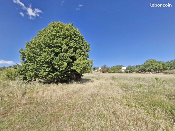 Terrain 1 000 m² Saint Antonin Du Var