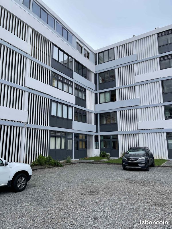 Appartement 4 pièces 79 m² · à Saint-Denis · 79 m² · 288 750 €