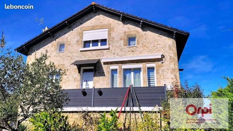 Maison 8 pièces 121 m²