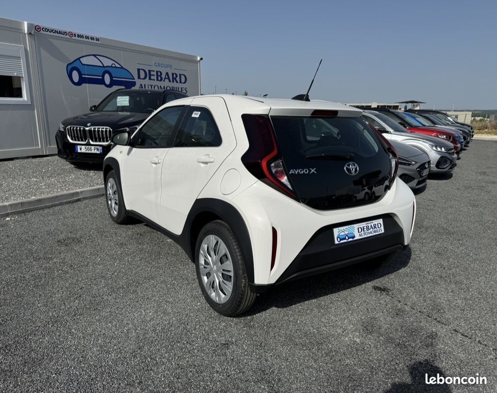 Toyota AYGO X 1.0 VVT-I 72CH DYNAMIC MY24 (image 7)