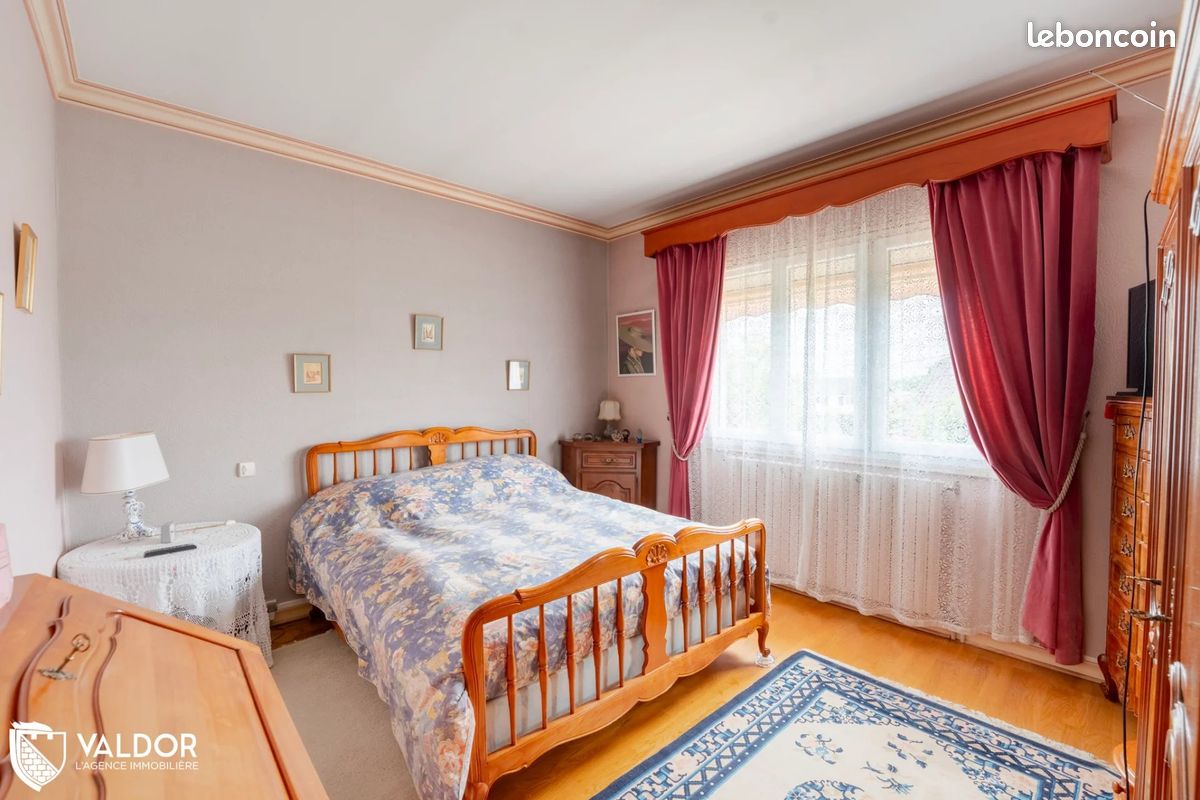 Propriété 8 pièces 200 m² (image 6)