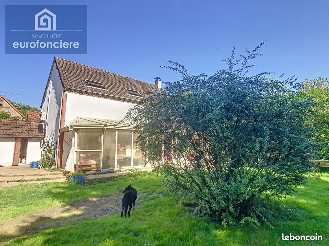 Maison 5 pièces 160 m² · à Boeurs-en-Othe · 160 m² · 120 000 €