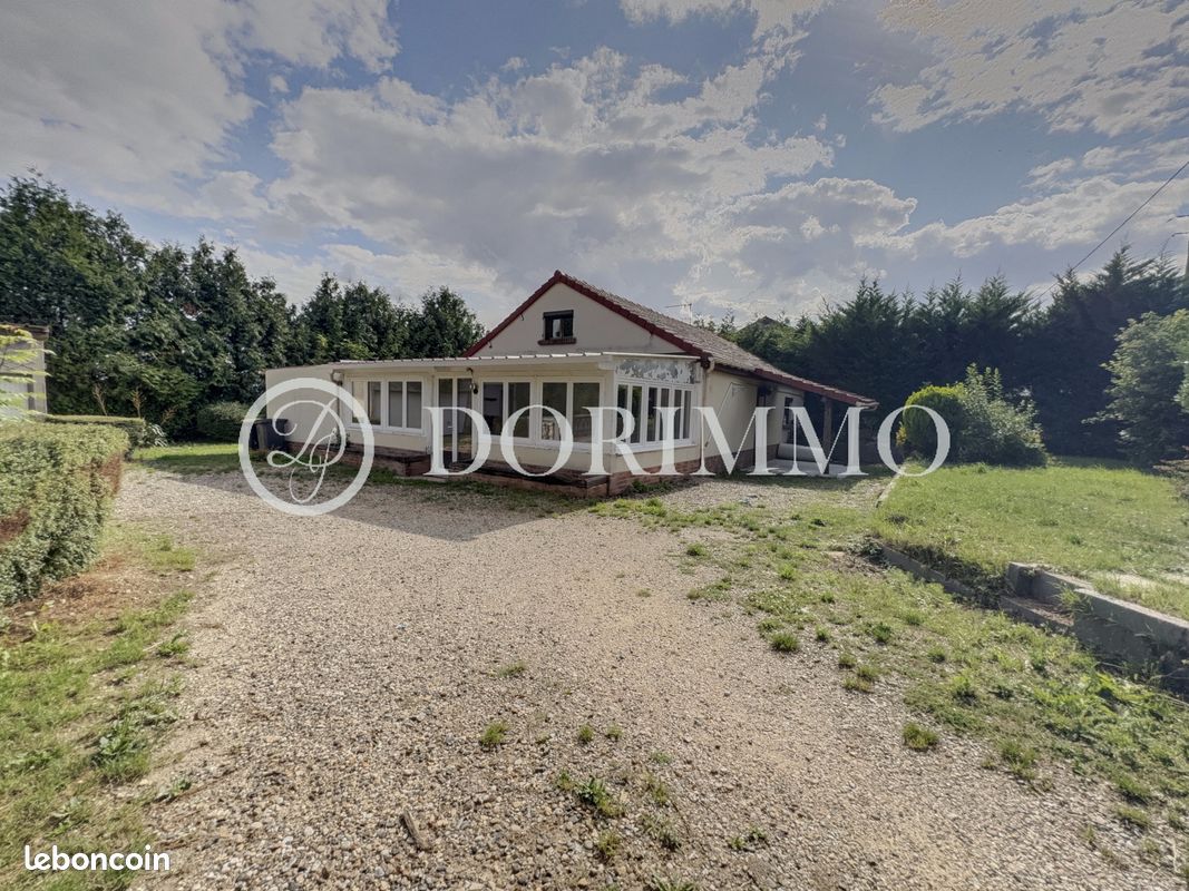 Maison 7 pièces 150 m² · à Breteuil · 150 m² · 179 000 €