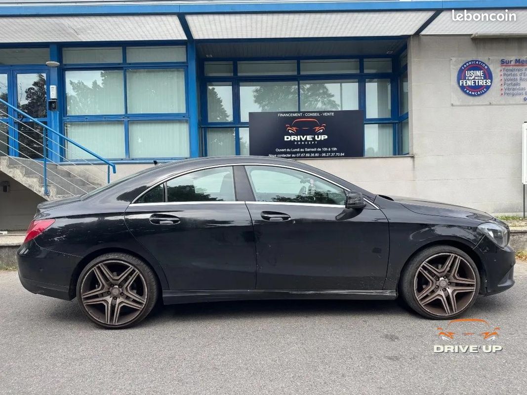 Mercedes Classe Cla Coupé 180 CDi 1.5 CDI 7G-DCT 109 cv Boîte auto (image 4)