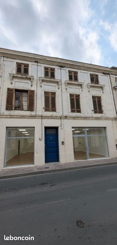 Maison 6 pièces 201 m² · à Montpon-Ménestérol · 201 m² · 138 000 €