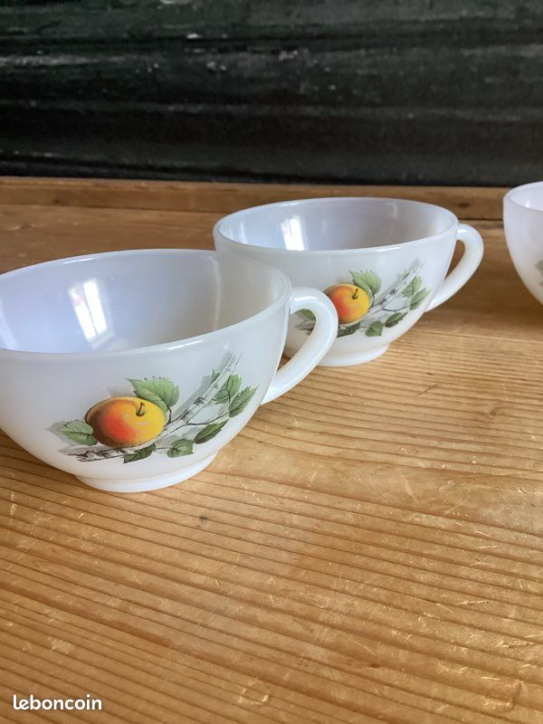 6 tasses arcopal motif pomme (image 2)