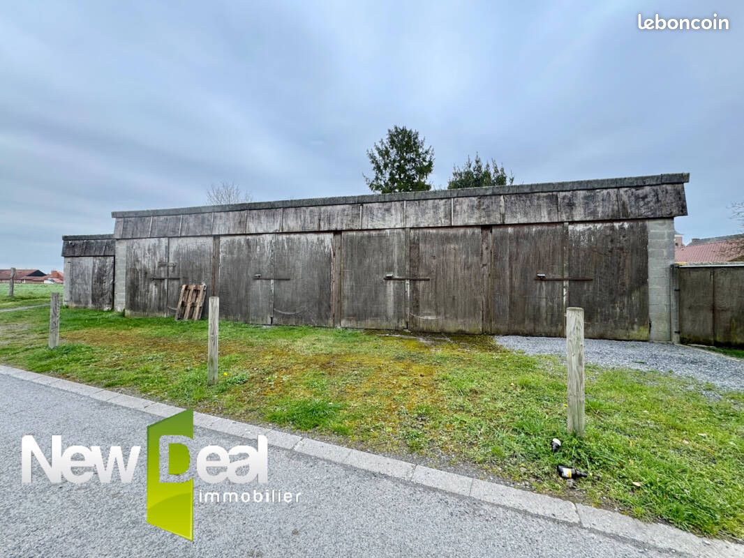 Parking 150 m² · à Landas · 150 m² · 70 000 €