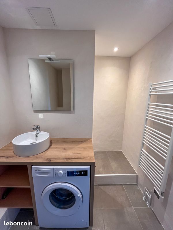 Appartement 4 pièces 60 m² · à Grenoble · 59,5 m² · 1 080 €