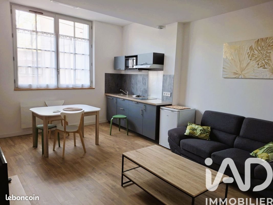 Immeuble 426 m² · à Montauban · 426 m² · 925 000 €