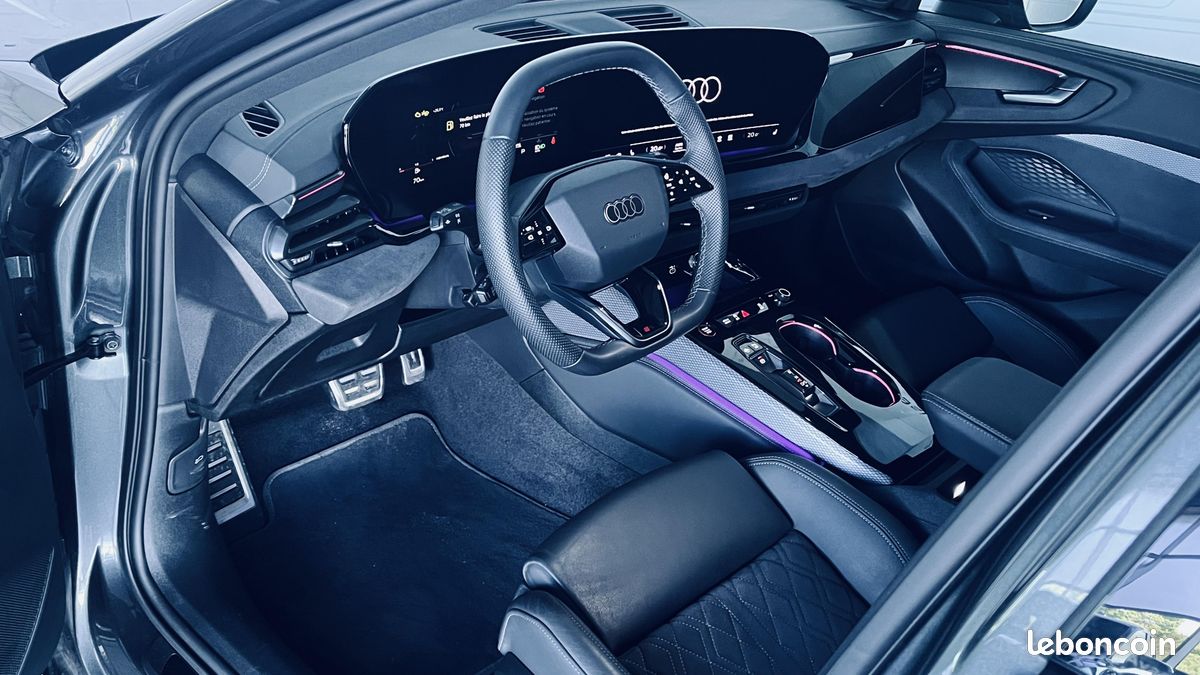 AUDI A5 Avant TFSI 150 ch S tronic 7 S line (image 14)
