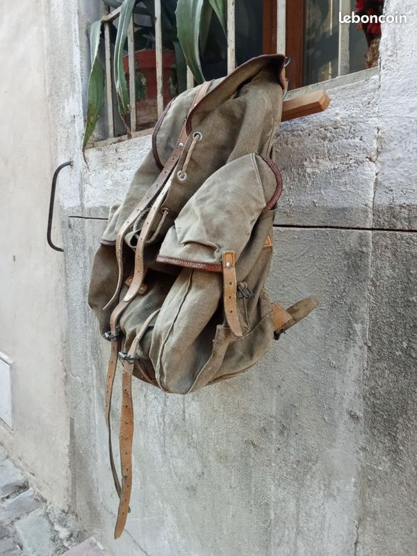 Sac à dos militaire ancien (image 2)