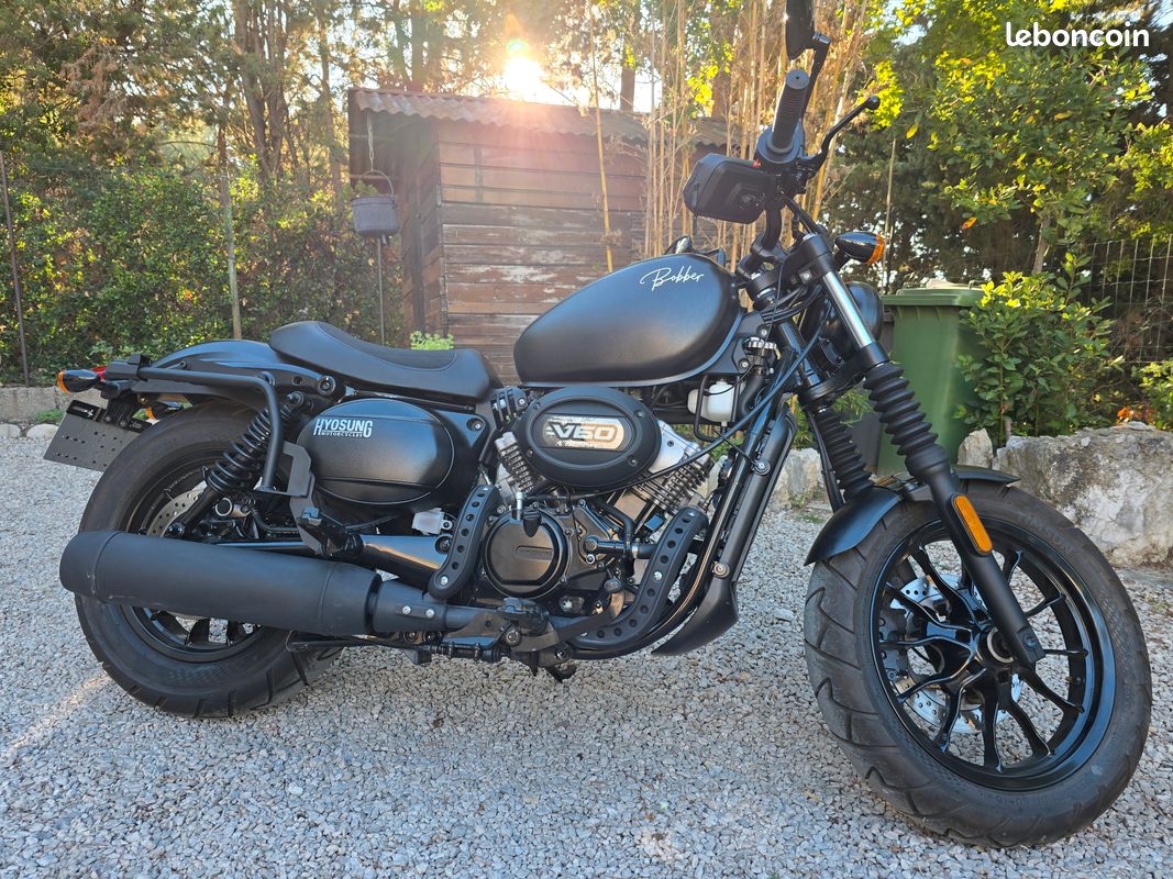 Hyosung Bobber 125 cm3 Motos
